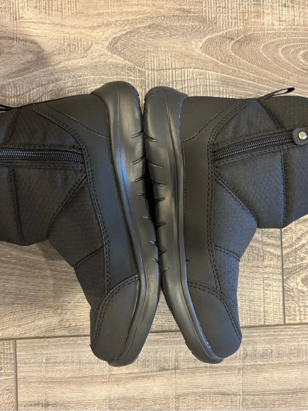 Northside Presley Black Faux Fur Winter Boots Kids Size 2 NEW